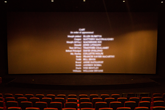 kdpay钱包国际党委组织召开《长津湖》观影活动